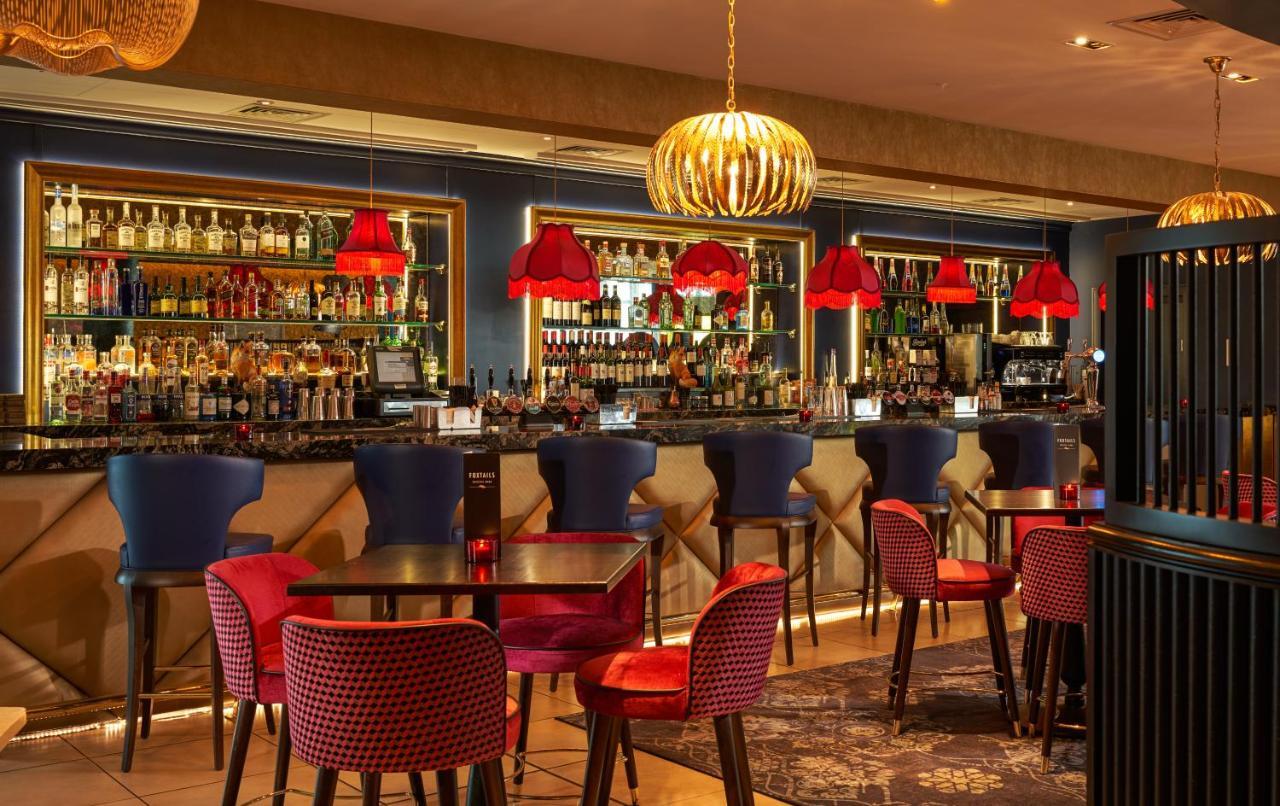The Beacon Hotel Sandyford Bagian luar foto